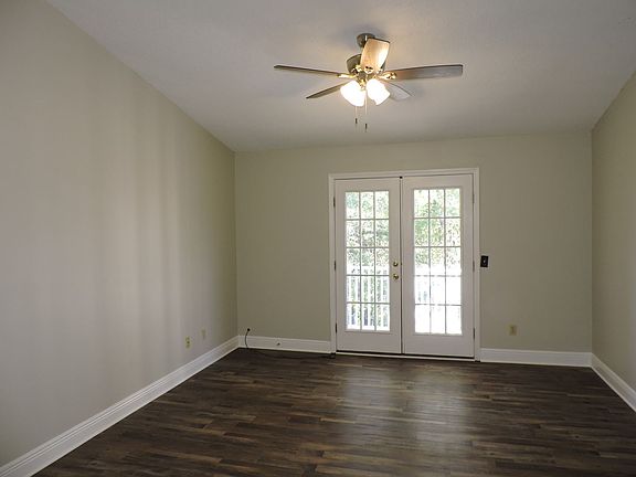 4th image of 2303 W Michigan Ave #H-12