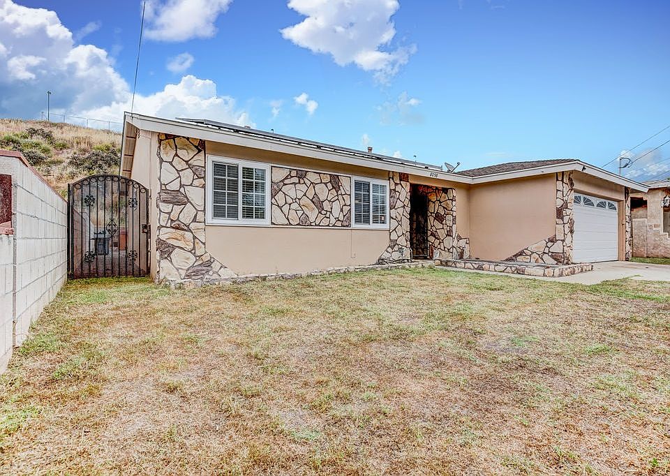 2nd image of 8058 Knollwood Rd