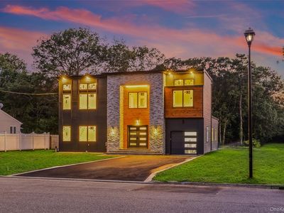 26 Tremont Avenue, Patchogue, NY, 11772