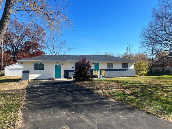 8031 Briarwood Dr, Indianapolis, IN 46227