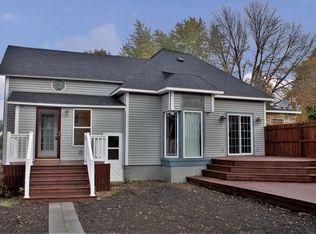 730 Front St, Geneva, IA 50633