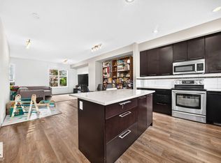 Lakeview Green (Klarvatten), Edmonton, AB T5Z 0J2