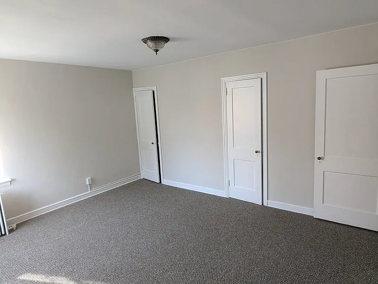 35 N 18th St #2AE — Photo 16