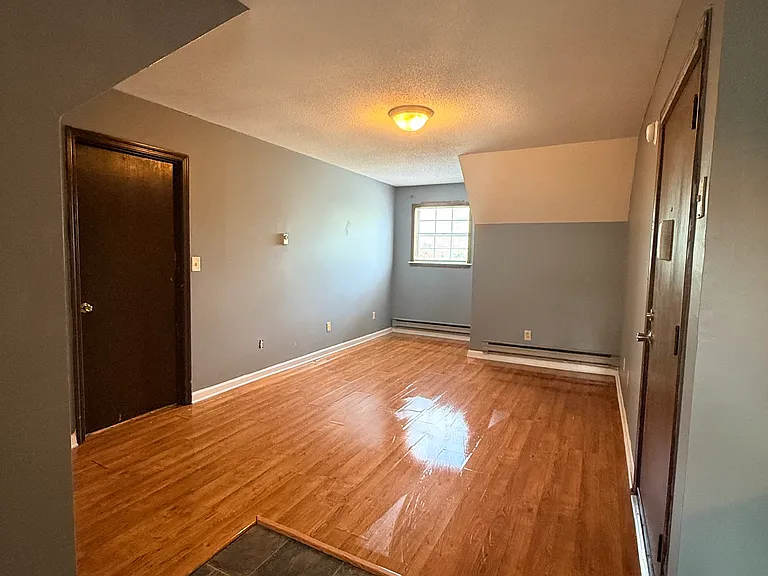 2845 Themis St #6 — Photo 2