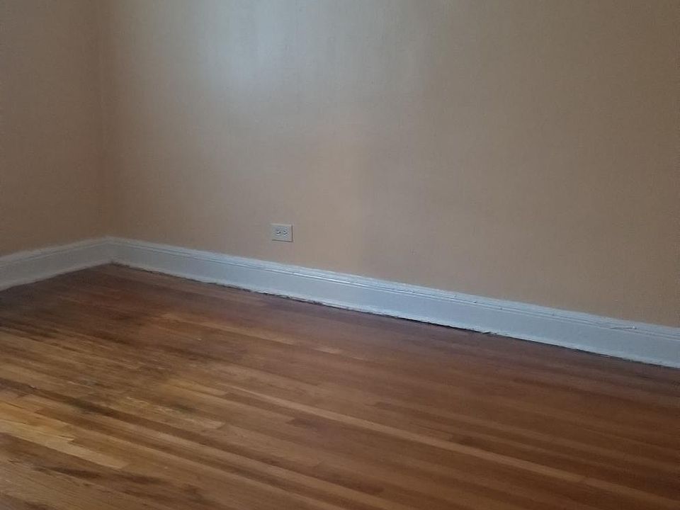 2nd image of 342 4th St S Floor 3