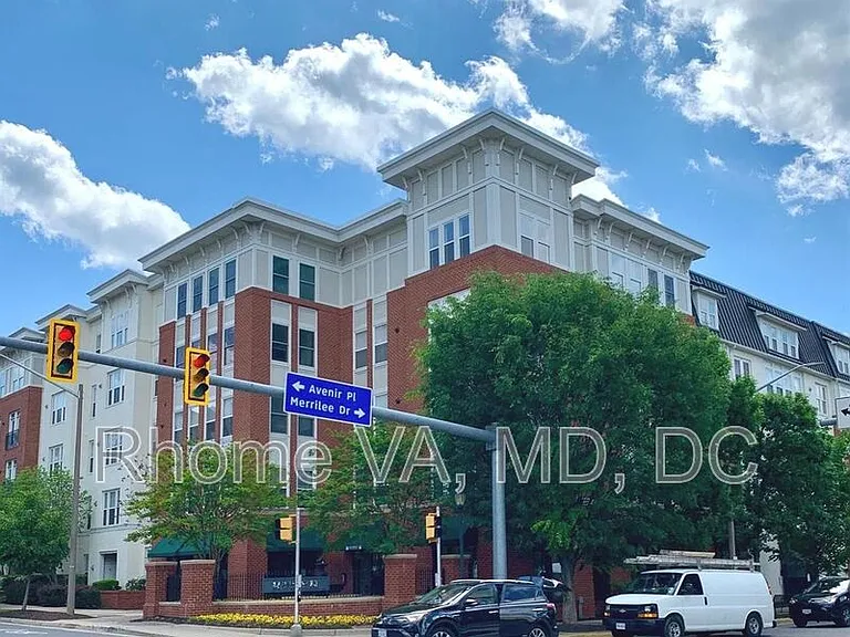 2655 Prosperity Ave #432 — Photo 1