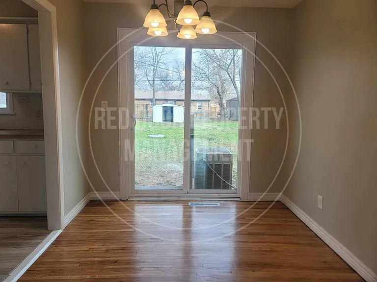 1502 E Jump Ave — Photo 5