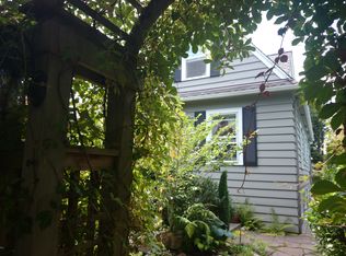 2745 59th Ave SW, Seattle, WA 98116