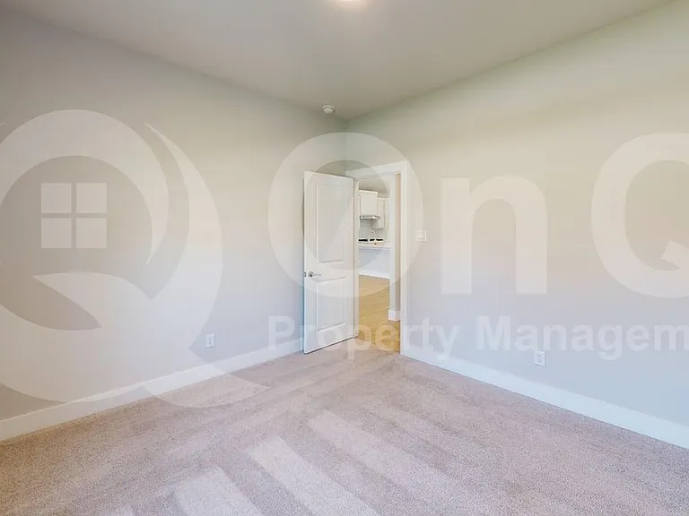 324 Palo Duro St — Photo 15