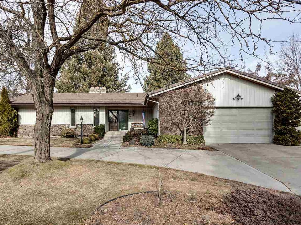 1st image of 3904 W Canyon Dr