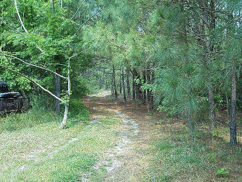 400' path from street