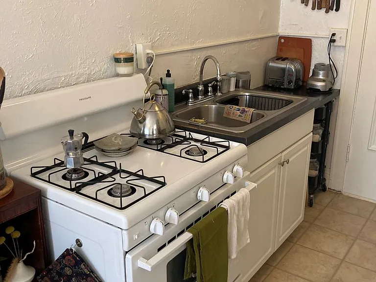 2212 Girard Ave. S — Photo 21