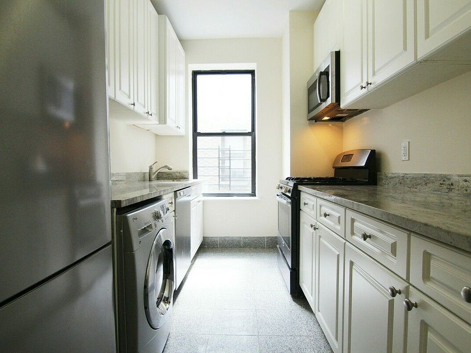 1st image of 75 Saint Nicholas Pl APT 5D