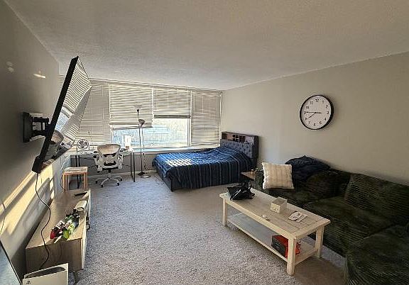 2nd image of 2728 N Hampden Ct APT 604
