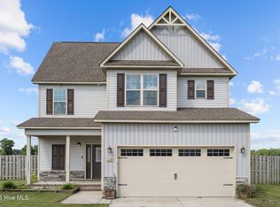113 Woodwater Drive, Richlands, NC 28574