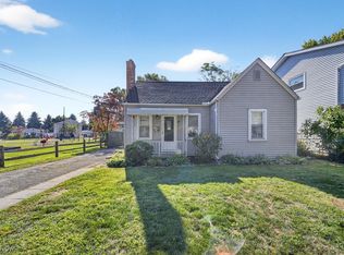 37750 Willow Dr, Eastlake, OH 44095
