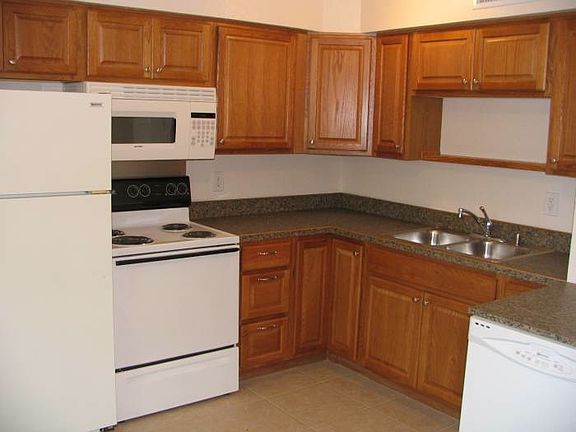 Spacious Remod. Kitchen