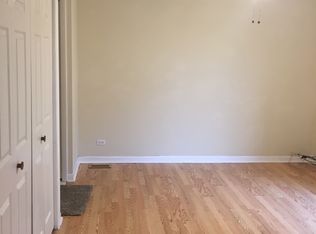 3005 Timber Hill Ct, Aurora, IL 60504