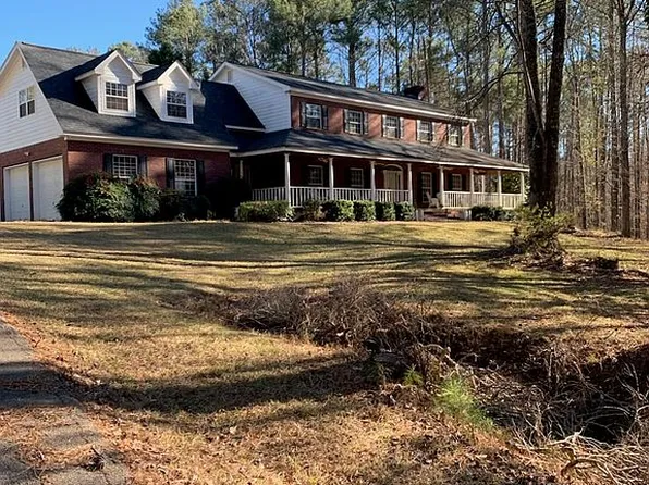 150 Hillred Dr, Fayetteville, GA 30215