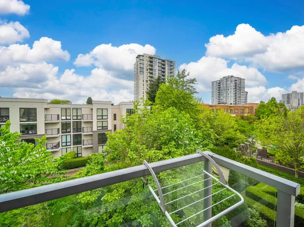 3638 Vanness Ave #403, Vancouver, BC V5R 6H6