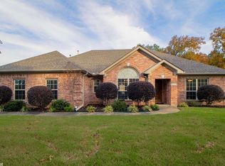 210 Michelle Dr, Benton, AR 72015