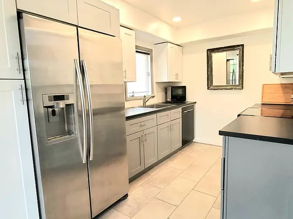 1400 W Kandy Ct, Tucson, AZ 85745