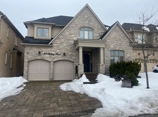 48 Stollery Pond Cres, Markham, ON L6C 0V1