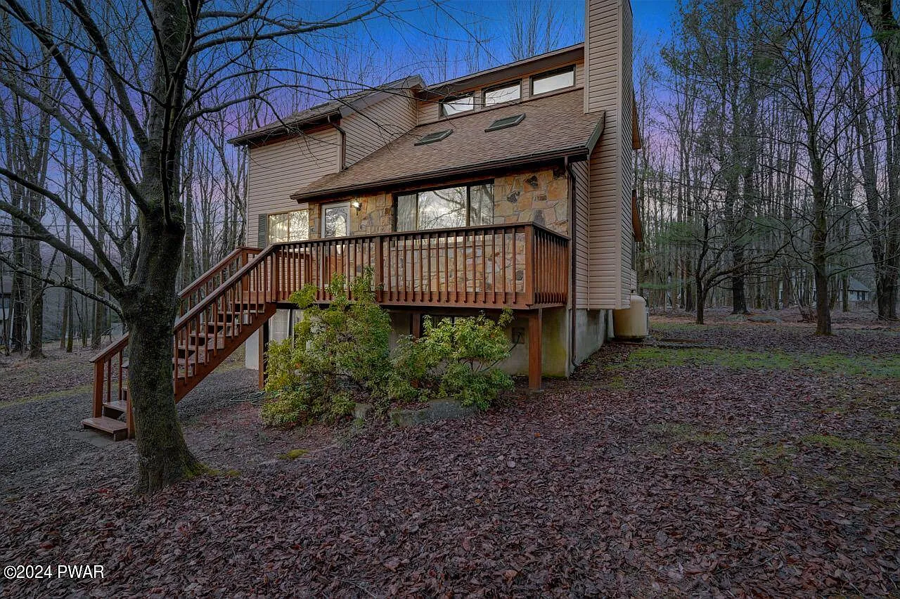 7 Pinecrest Ct photo 1