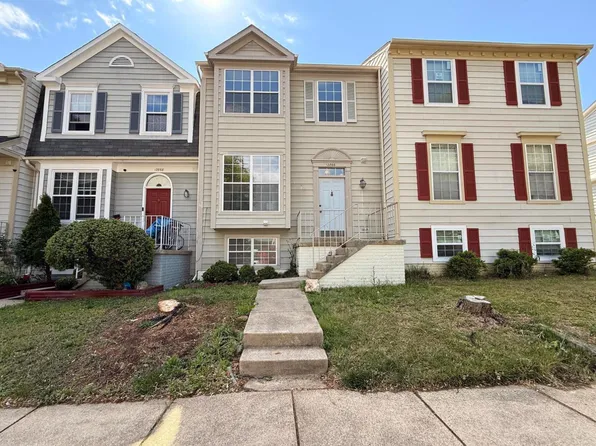 12866 Hyannis Ln, Woodbridge, VA 22193