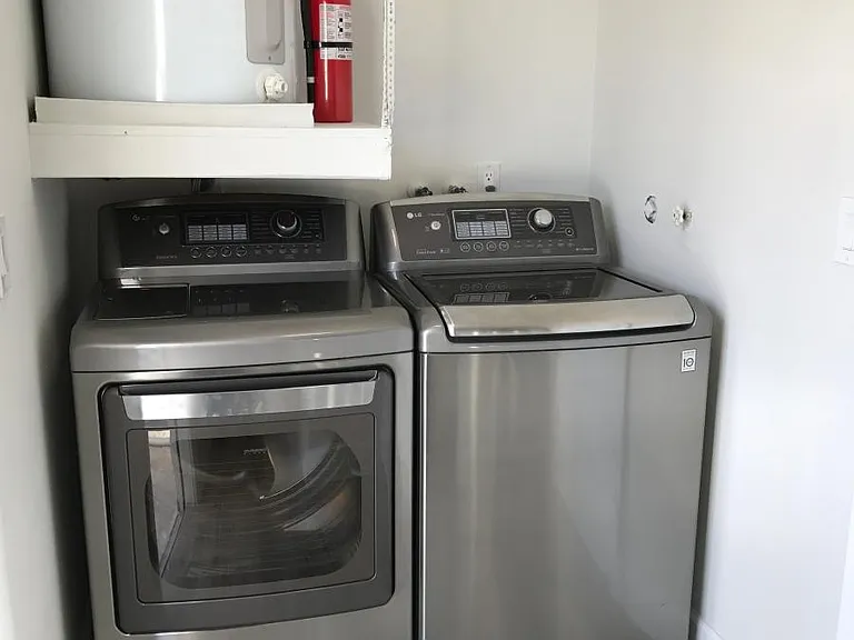 1311 NW 17th Ave #B — Photo 8