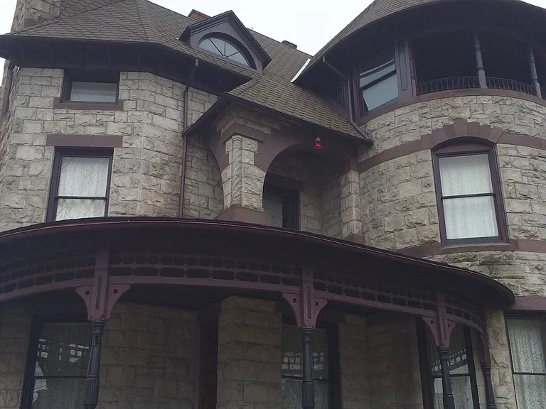 15 Center Pl #2 — Photo 10