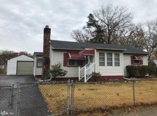 612 Berkeley Dr, Browns Mills, NJ 08015