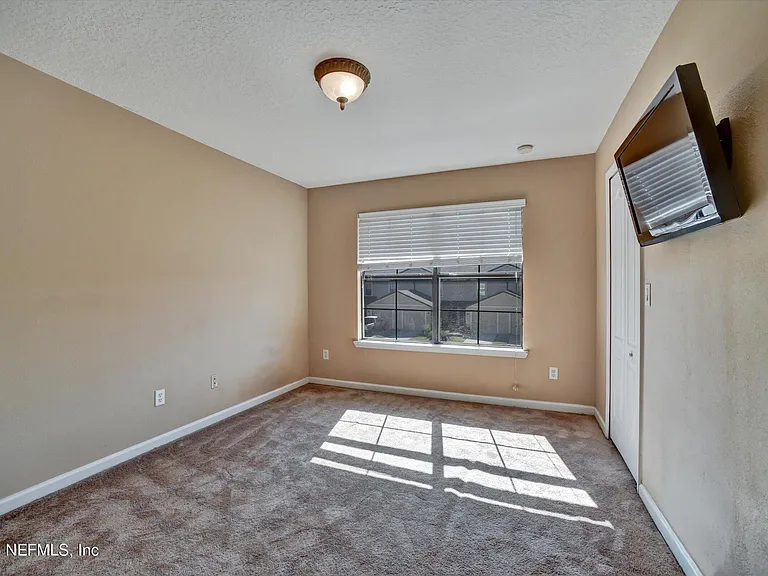 480 Cabernet Pl — Photo 30