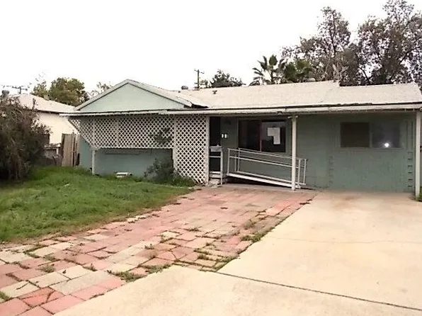 1010 N Turner Street, Visalia, CA 93291