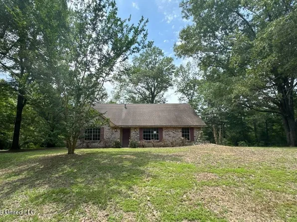 909 Gore Rd, Jackson, MS 39212