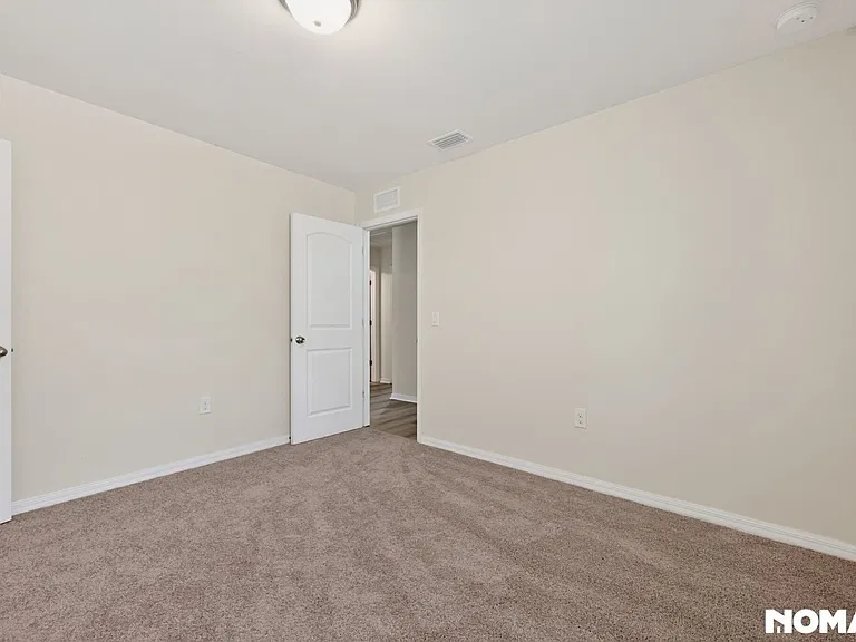 18266 Minorea Ln — Photo 20