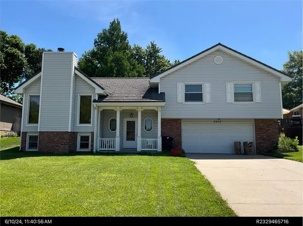6435 S 95th St, Omaha, NE 68127