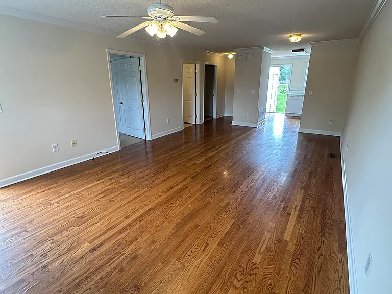 112 Innis Brook Dr — Photo 7
