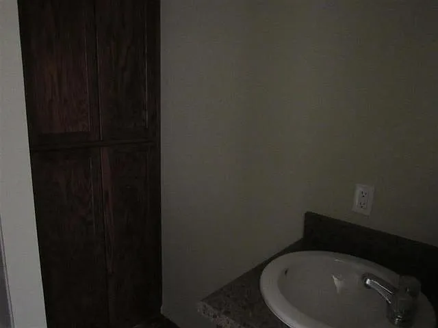 3031 S Ragen Dr — Photo 10