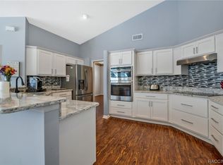 159 Pine St, Homosassa, FL 34446