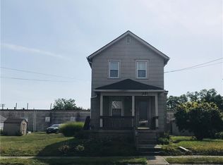 34 Snyder St, Springfield, OH 45504