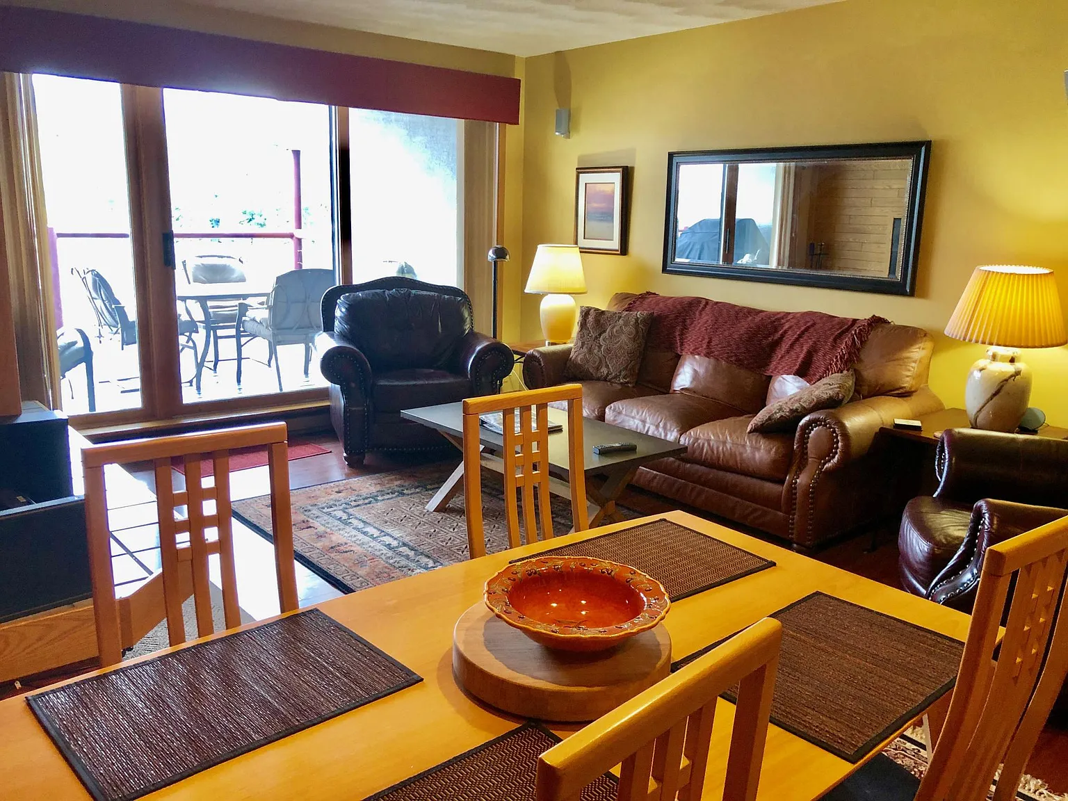 1 bed, 669 sqft, $2,200 — Photo 2