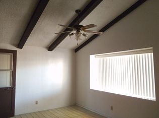 1108 E 32nd St, Signal Hill, CA 90755