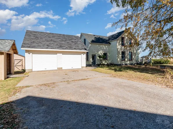3152 S Eleven Mile Rd, Auburn, MI 48611