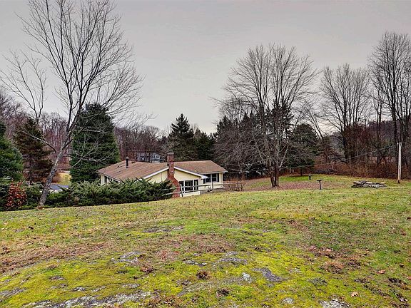 4th image of 23 W Cookingham Dr