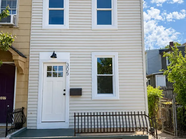 305 N Marshall St, Lancaster, PA 17602