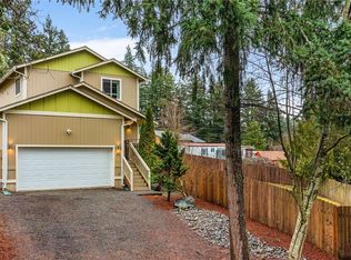 80 NE Davey Jones Ct, Belfair, WA