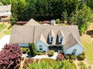 4488 Mitchells Ridge Dr, Ellenwood, GA 30294