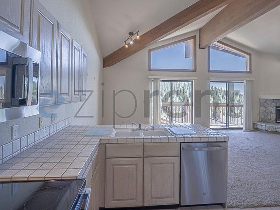 2nd image of 400 Fairview Blvd #77