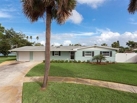 1st image of 300 Montego Bay Ct